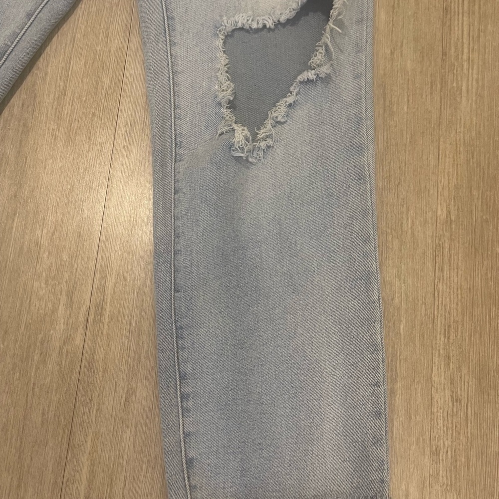 RSQ Women's Light Blue Distressed Jeans - Picture 2 of 6